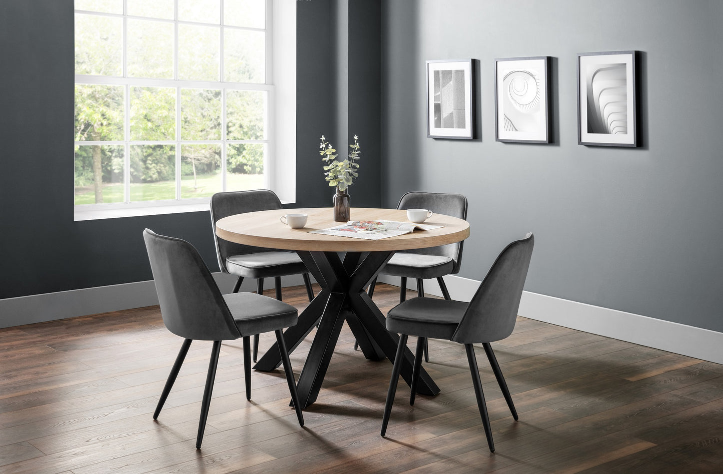 Beswick Round Dining Table