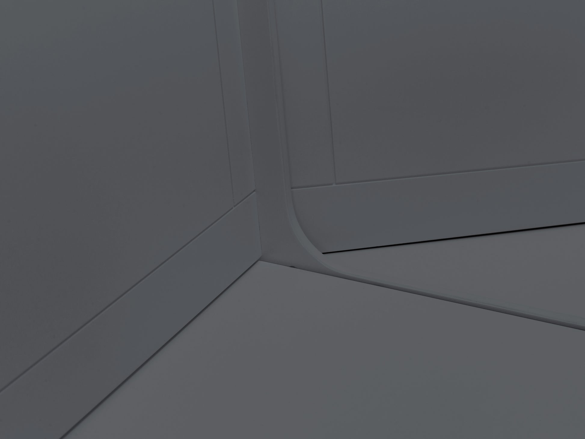Corner Dining