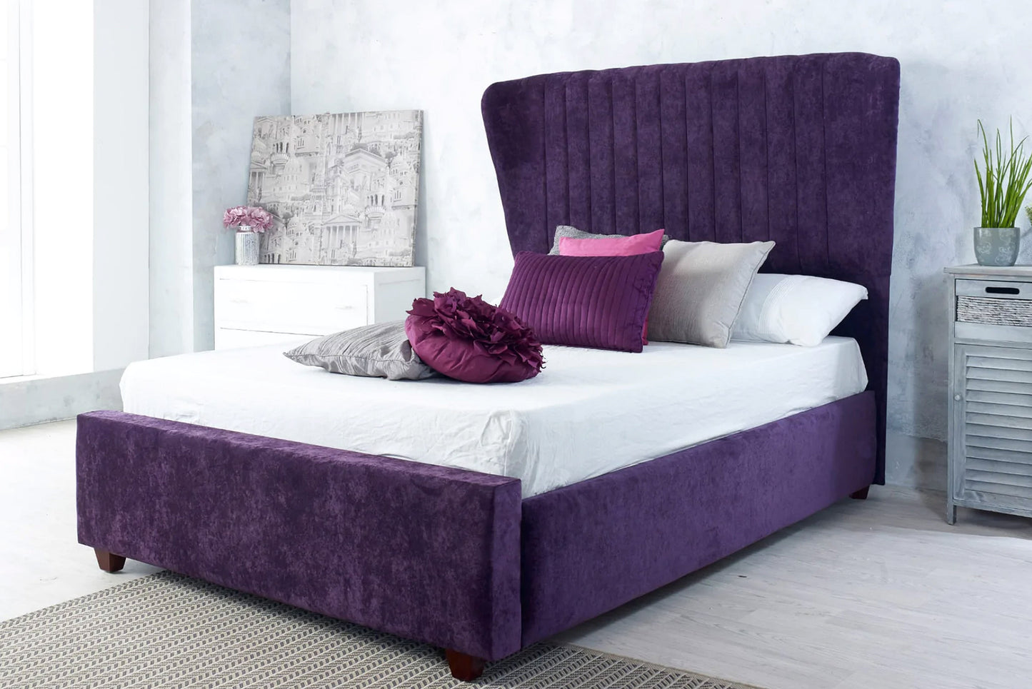 Swinford Bed